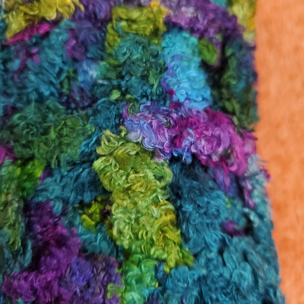 HANDMADE One-of-a-kind Neck Scarf - Picture 4 of 4